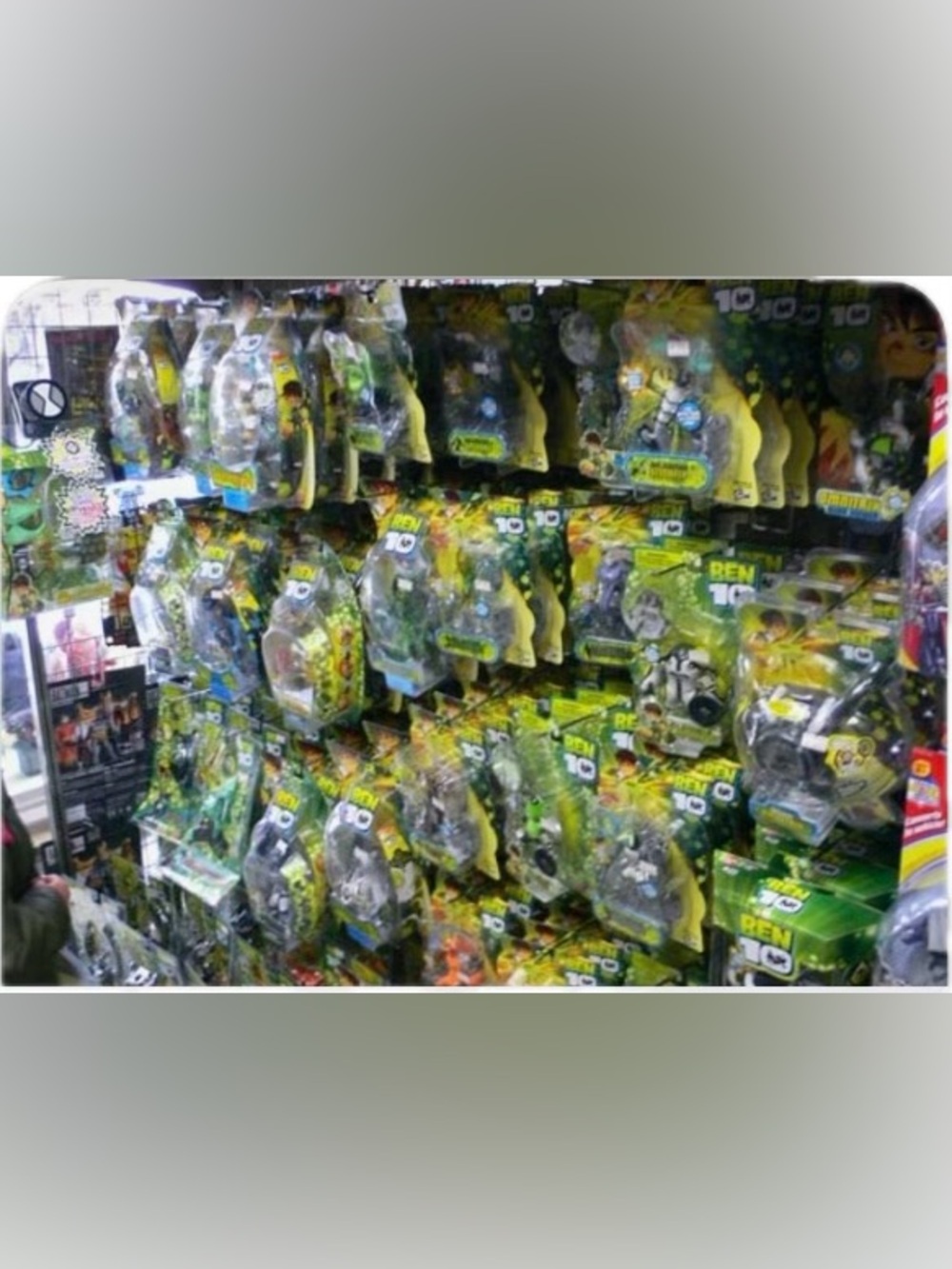 Ben 10 Action Figure Toy Pack - Packaging